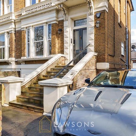 Loft Living By Lawsons With Parking Apartamento Windsor Exterior foto