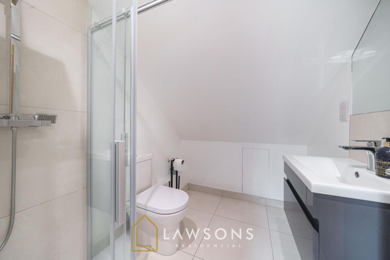 Loft Living By Lawsons With Parking Apartamento Windsor Exterior foto