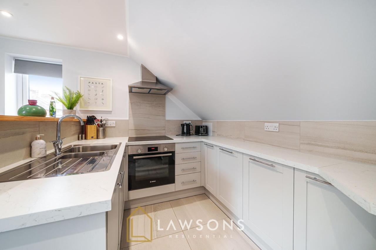 Loft Living By Lawsons With Parking Apartamento Windsor Exterior foto